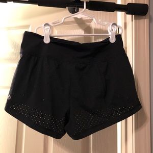 Size 4 black lululemon shorts 3”